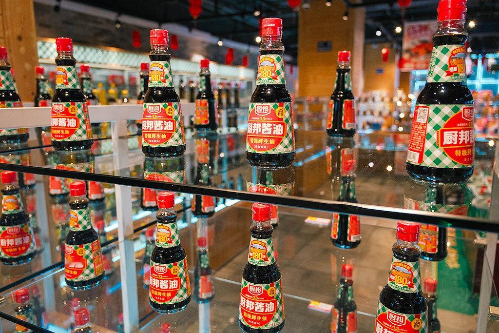 【厨邦客服回应小童酱油小童是商标 客服：没有特定采用儿童食品专项生产标准与品质要