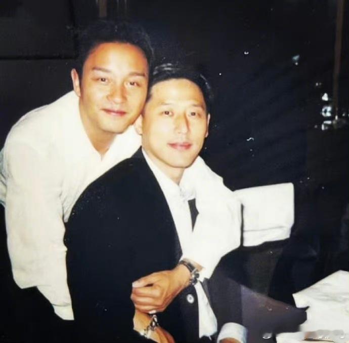 #唐鹤德回应#别的都能看明白，唯独这个没有承诺的朋友关系，到底什么意思？有网友可