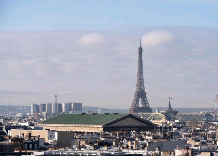 四人涉嫌为中国从事所谓的“间谍活动”，在法国被捕，包括两名中国公民。
巴黎检察官