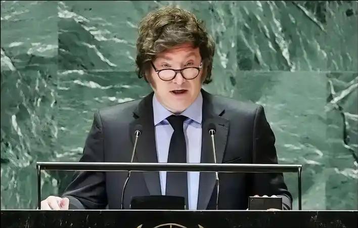 最反华总统大变脸，批准中企12亿项目，阿根廷变脸速度为何如此快。。
 
曾以激进