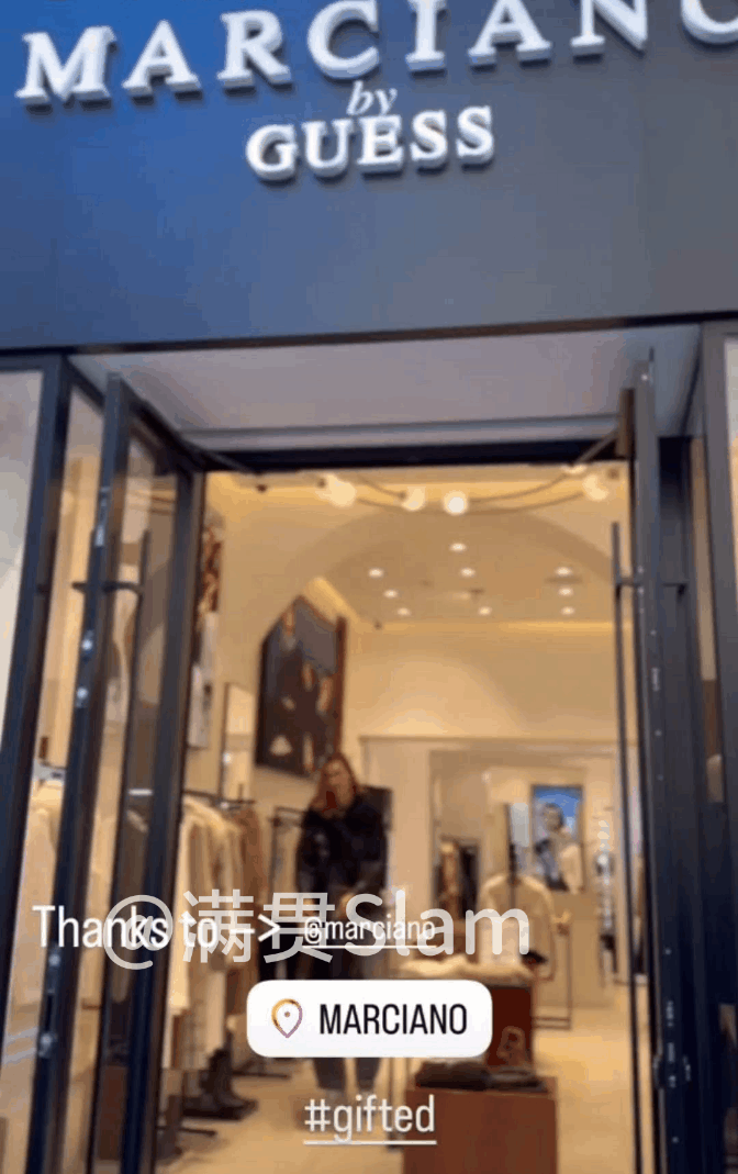 女排[超话]  衣架子安特罗波娃 
