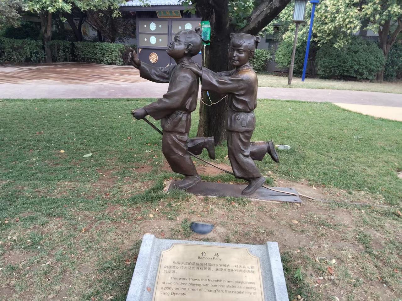 大豆按承诺买走了

稀土也恢复供货了

吃饱喝足后就转身拆台

涉台法案随意签署