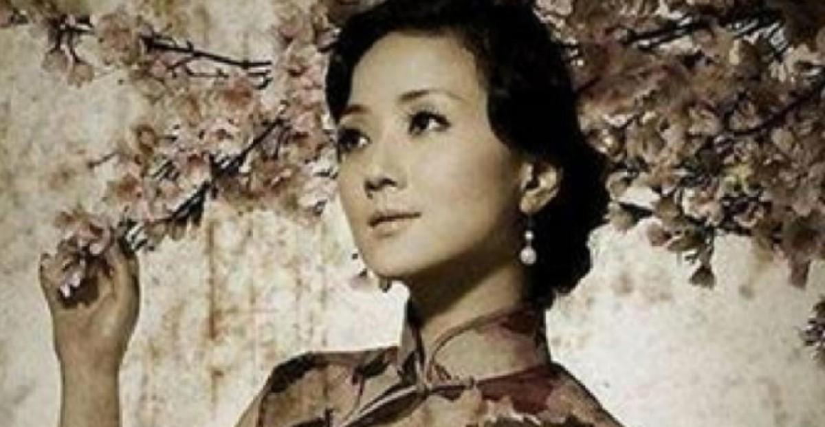 1940年，军统女特工舍命营救地下党员，没想到11年后被当年的受救者反过来救了一