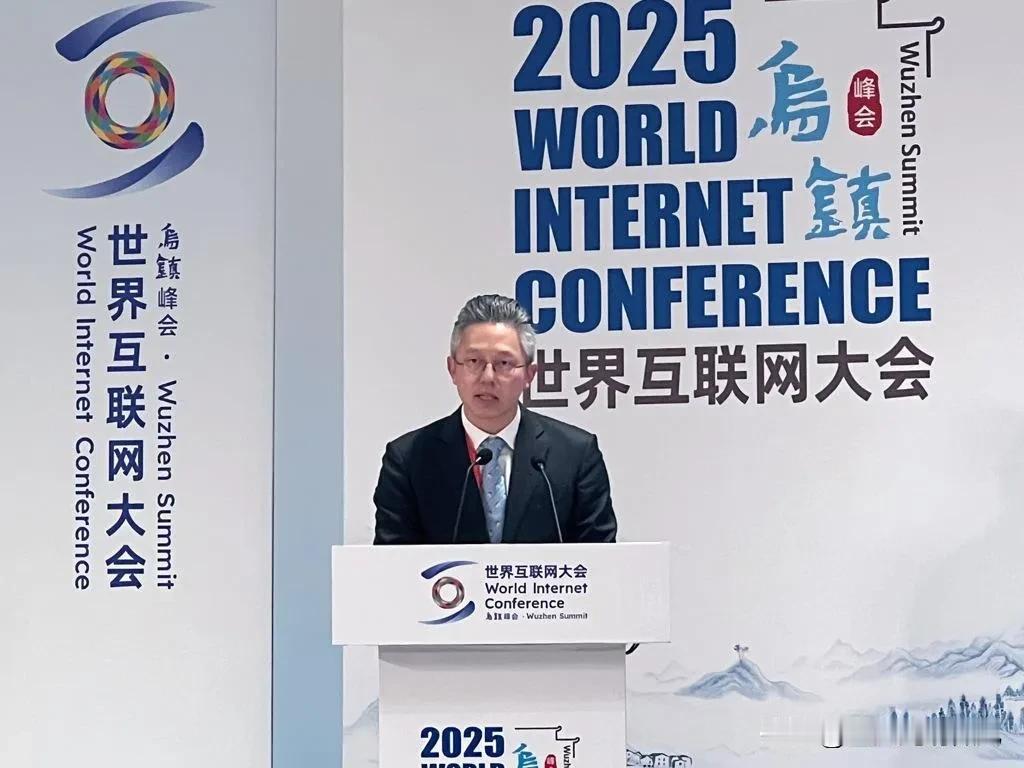 台湾快讯：蔡绍中：AI时代两岸四地应协同合作，我们坚信两岸好。

2025年世界