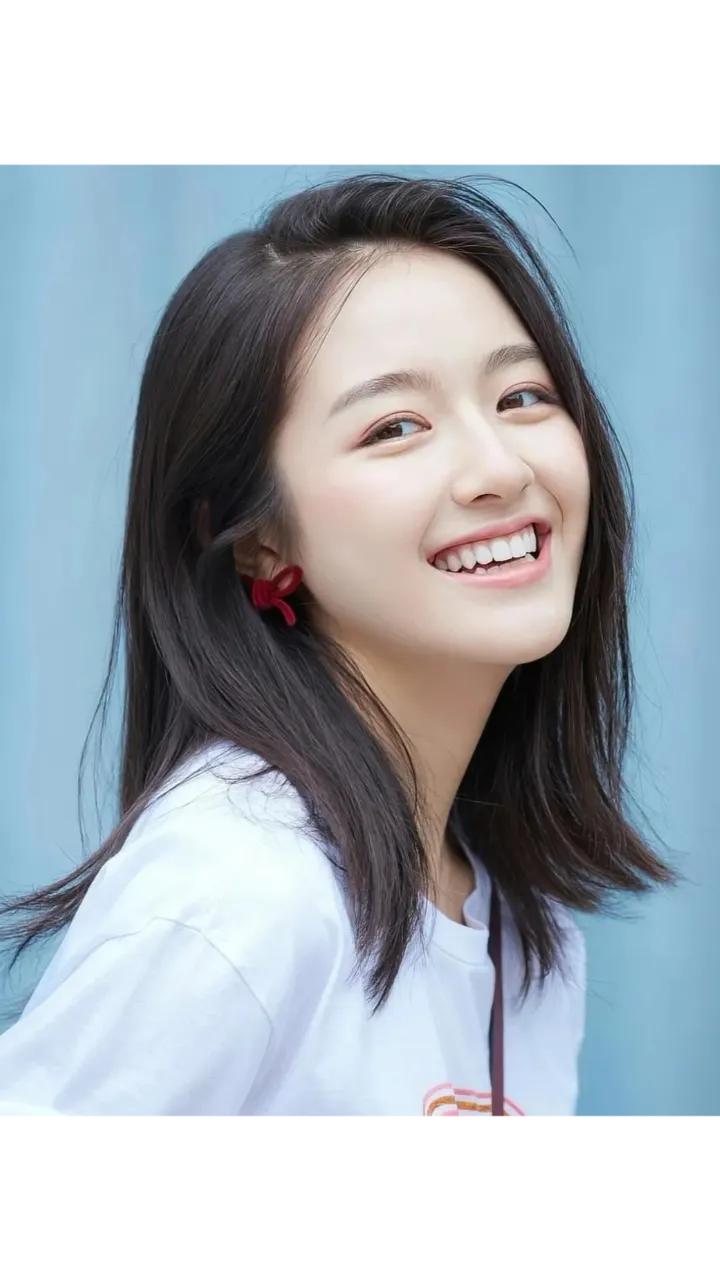 李兰迪、此沙合作《欢聚》，粉丝反应折射娱乐圈现状

近日，李兰迪与演员此沙将合作