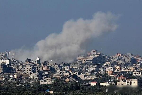 特朗普抛出加沙方案，哈马斯沉默不语，和平真能靠单方面定？

白宫在9月29日突然