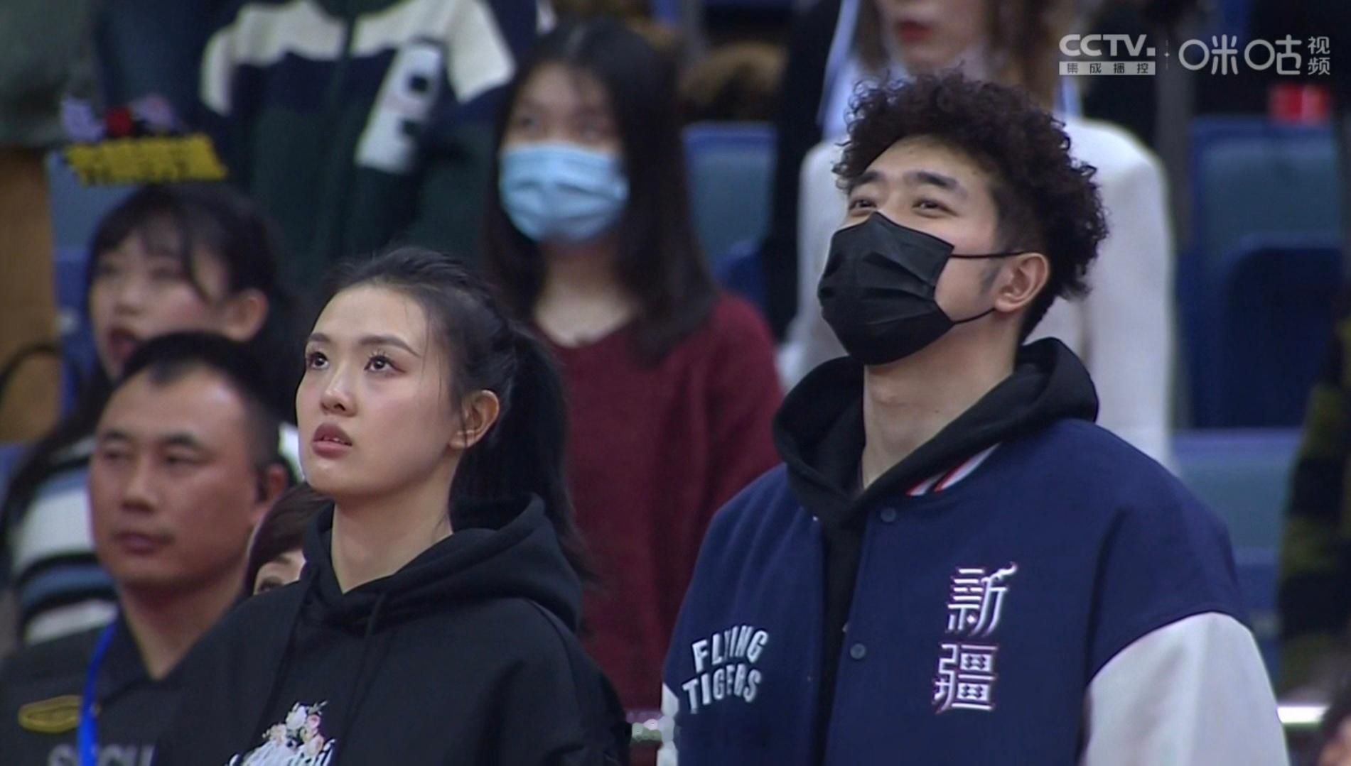 哇[哇]#cba炫时刻##新疆男篮##小卢篮球世界# ​​​