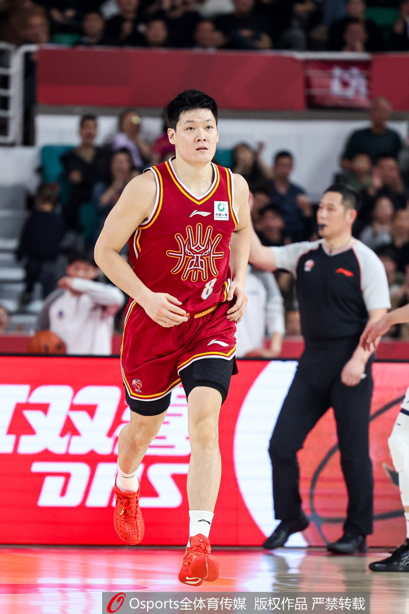 这表现还不太够！张宁替补26分钟 三分6中4拿到13分