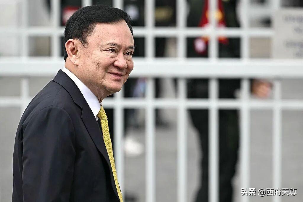 佩通坦迎来重大好消息，父亲他信将被特赦。从此，她又有了主心骨，以她现在的年龄优势