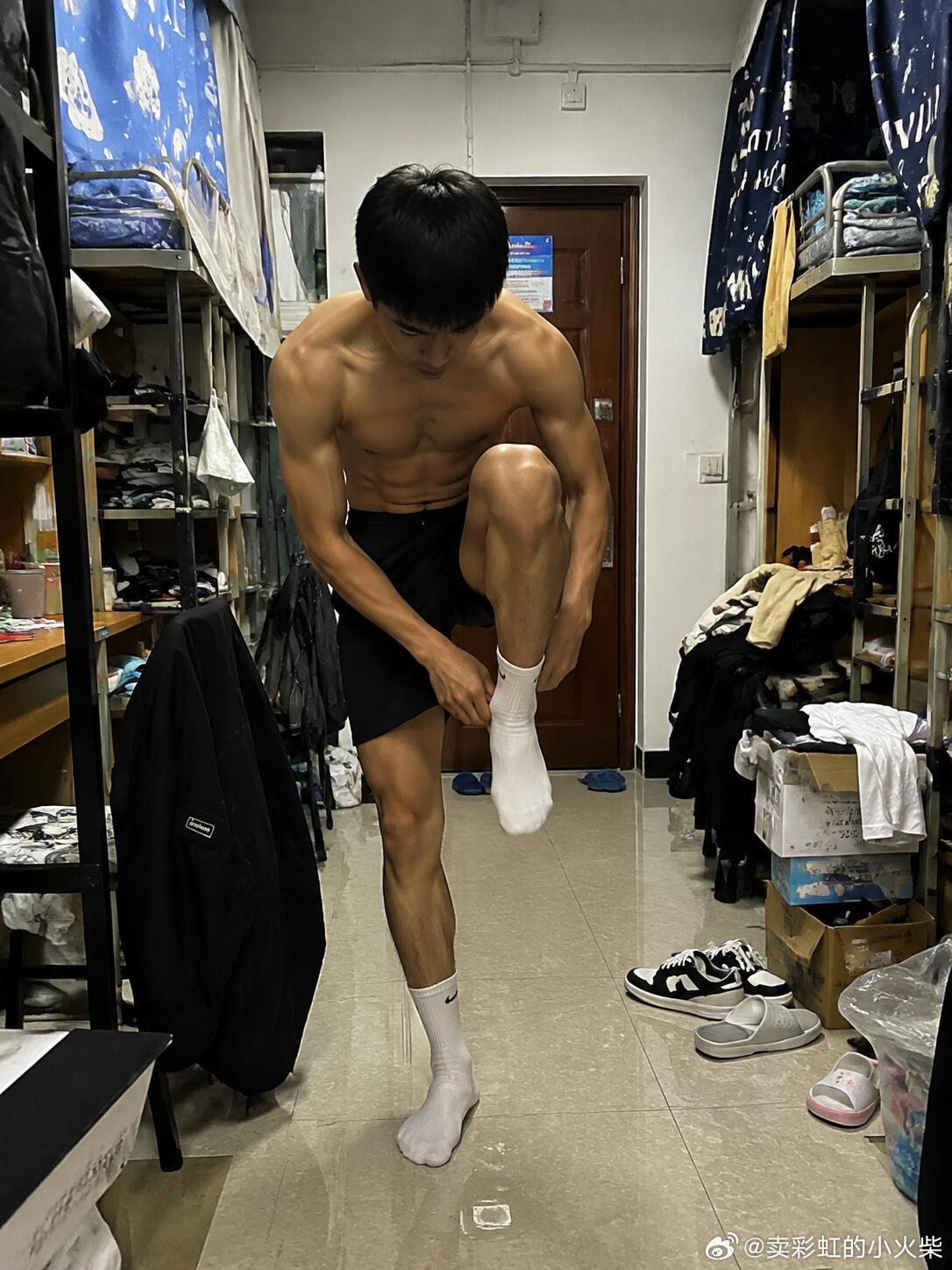 性张力十足