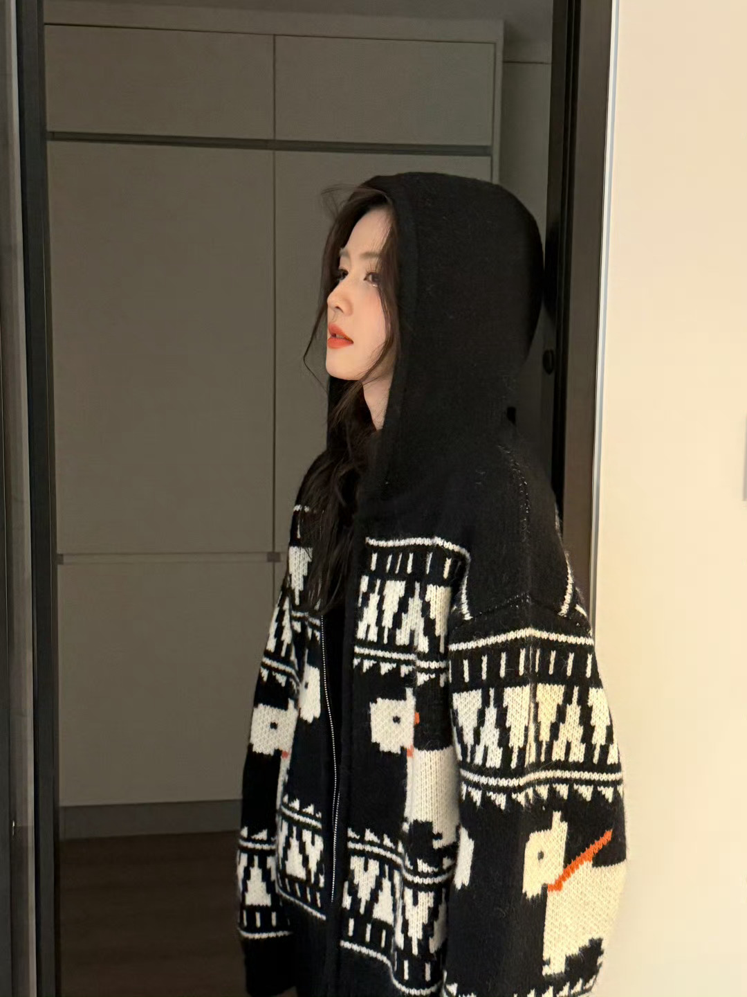 #白鹿[超话]##白鹿下班look#🍍#白鹿纯白千金风# 特别美的宝宝[舔屏]