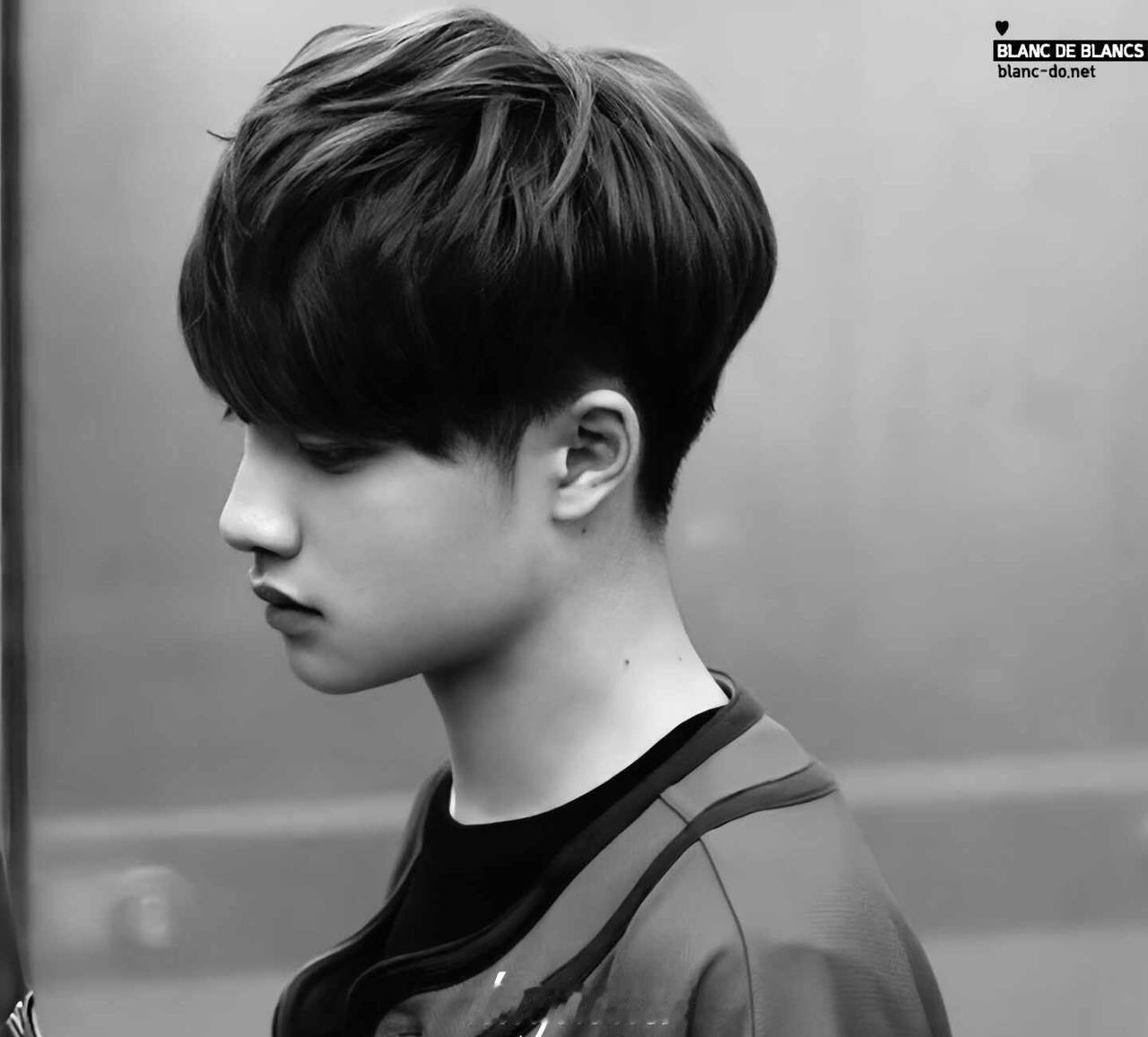 鬼塑
都暻秀
自调
dohkyungsoo
主人中的主人
暗黑