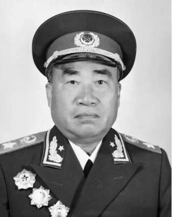 1976年，临终前的朱老总对她的妻子康克清调侃道：“我这辈子没有什么遗憾的，就是