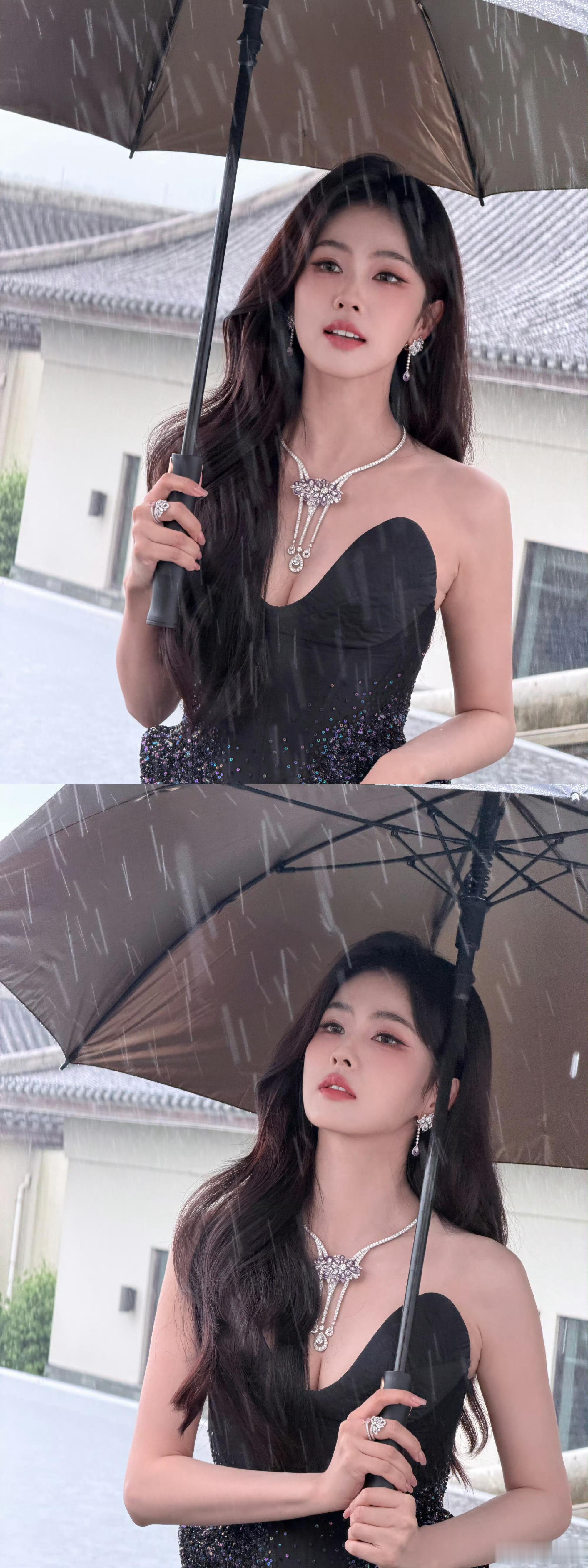白鹿雨中撑伞神图白鹿神图有了白鹿神图有了，哇，，[馋嘴][馋嘴] ​​​