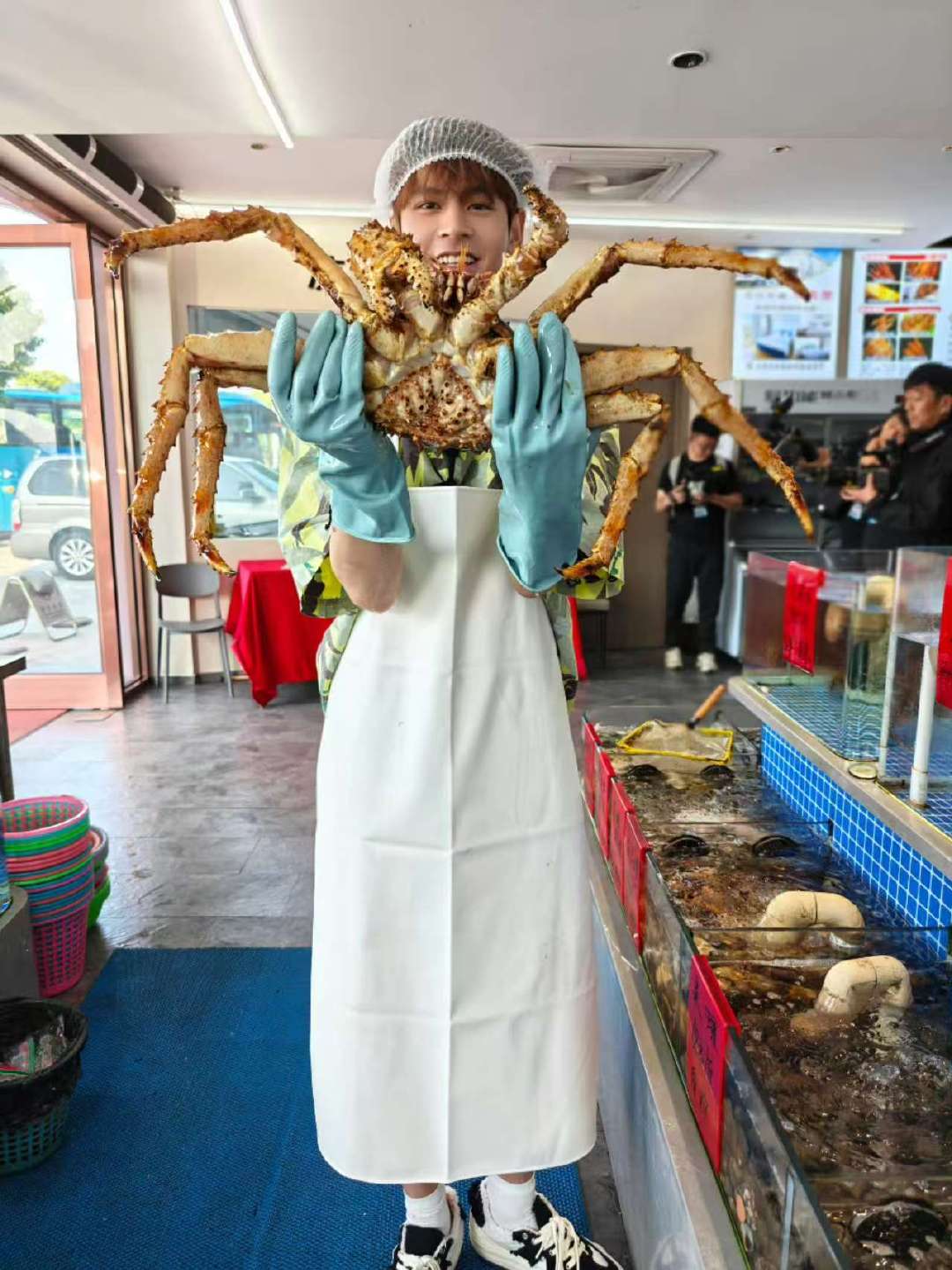 钎城拍的无畏无畏抓帝王蟹  笑鼠啦！ ​​​