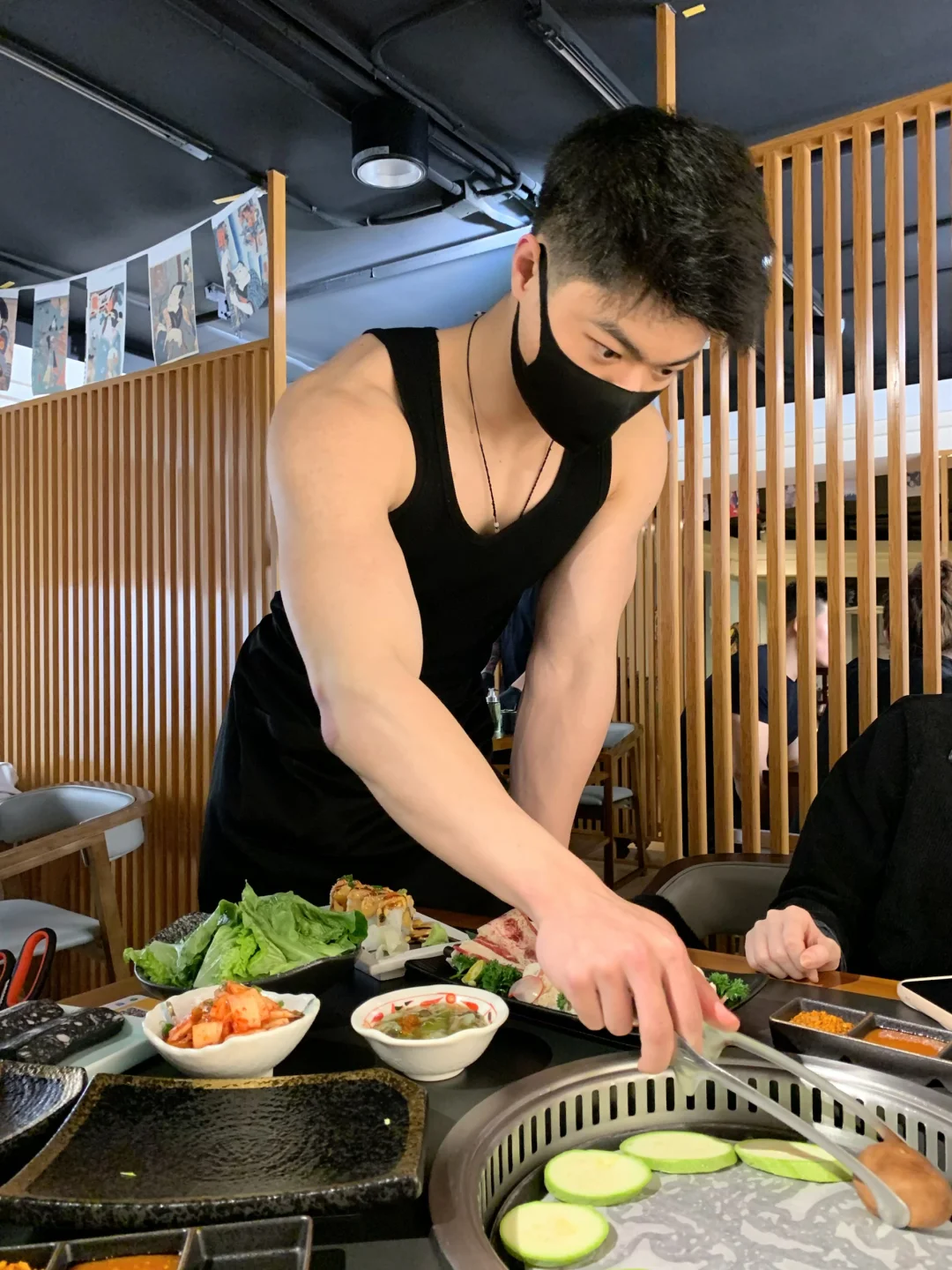 建议带上闺蜜 这家烧肉店的快乐你想象不到