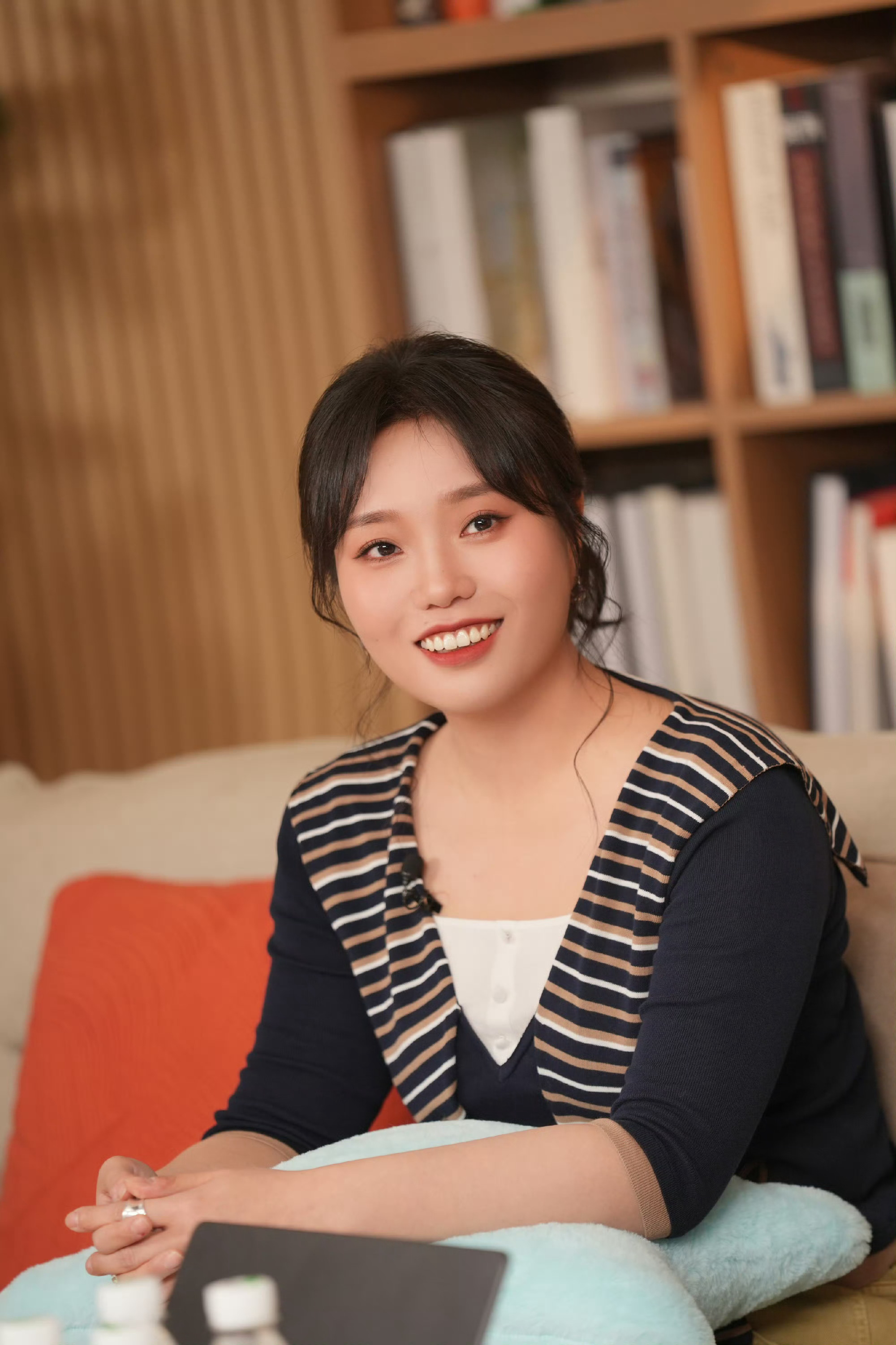 娱乐圈业务能力越差业务能力越强 打破内娱固有内卷枷锁🔒比起完美无瑕，松弛感和真