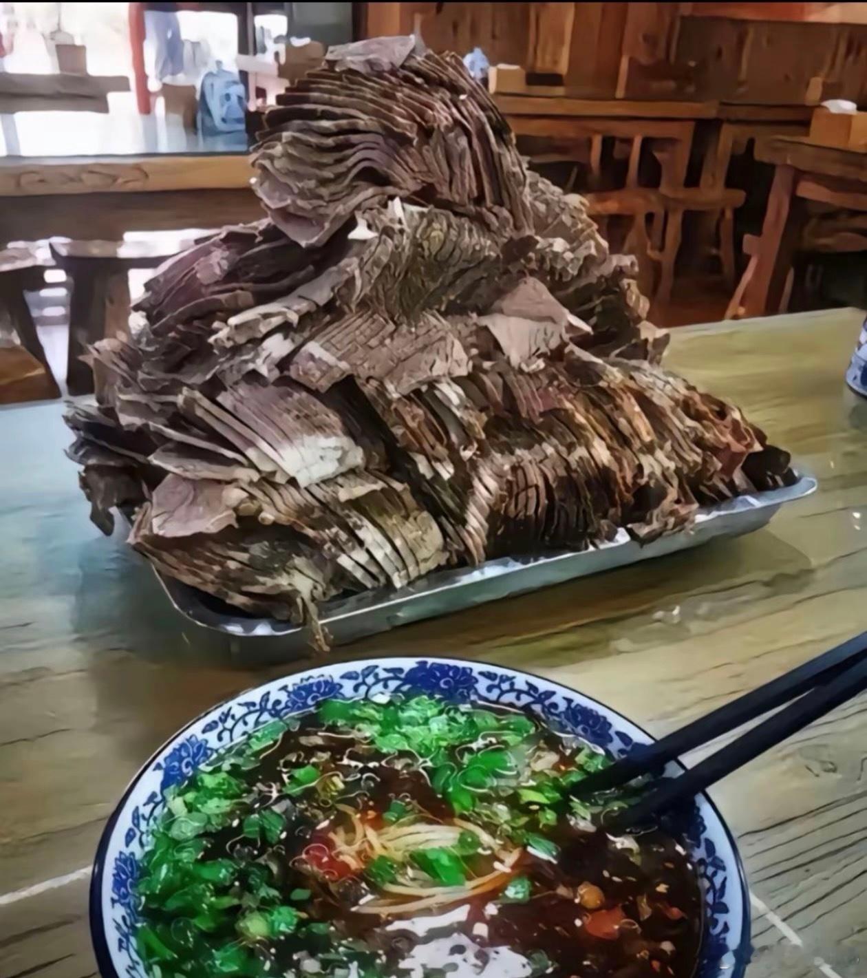假期实在不知道吃什么，简单吃碗拉面得了[doge] ​​​