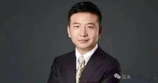 前瞻布局撬动协同优势，朱一明下活中国存储“一盘棋”朱一明，正为“中国存储”按下加