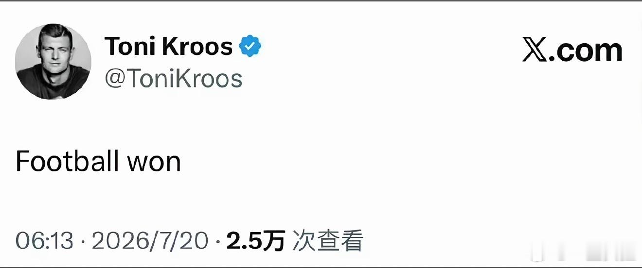 我快笑吐了。。 