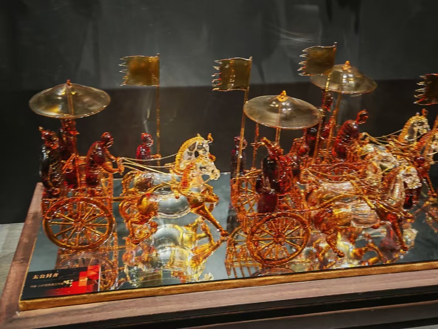 秦岭笑谈【曲师大学子走进淄博陶瓷琉璃馆 感受非遗匠心之美】曲阜师范大学三下乡  