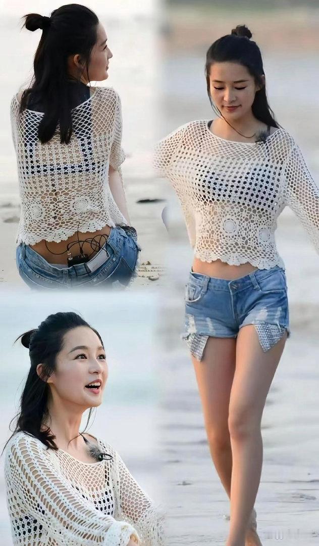 李沁气质清雅脱俗，眉眼温婉灵动，举手投足皆是风情，一颦一笑都温柔惊艳，格外动人心