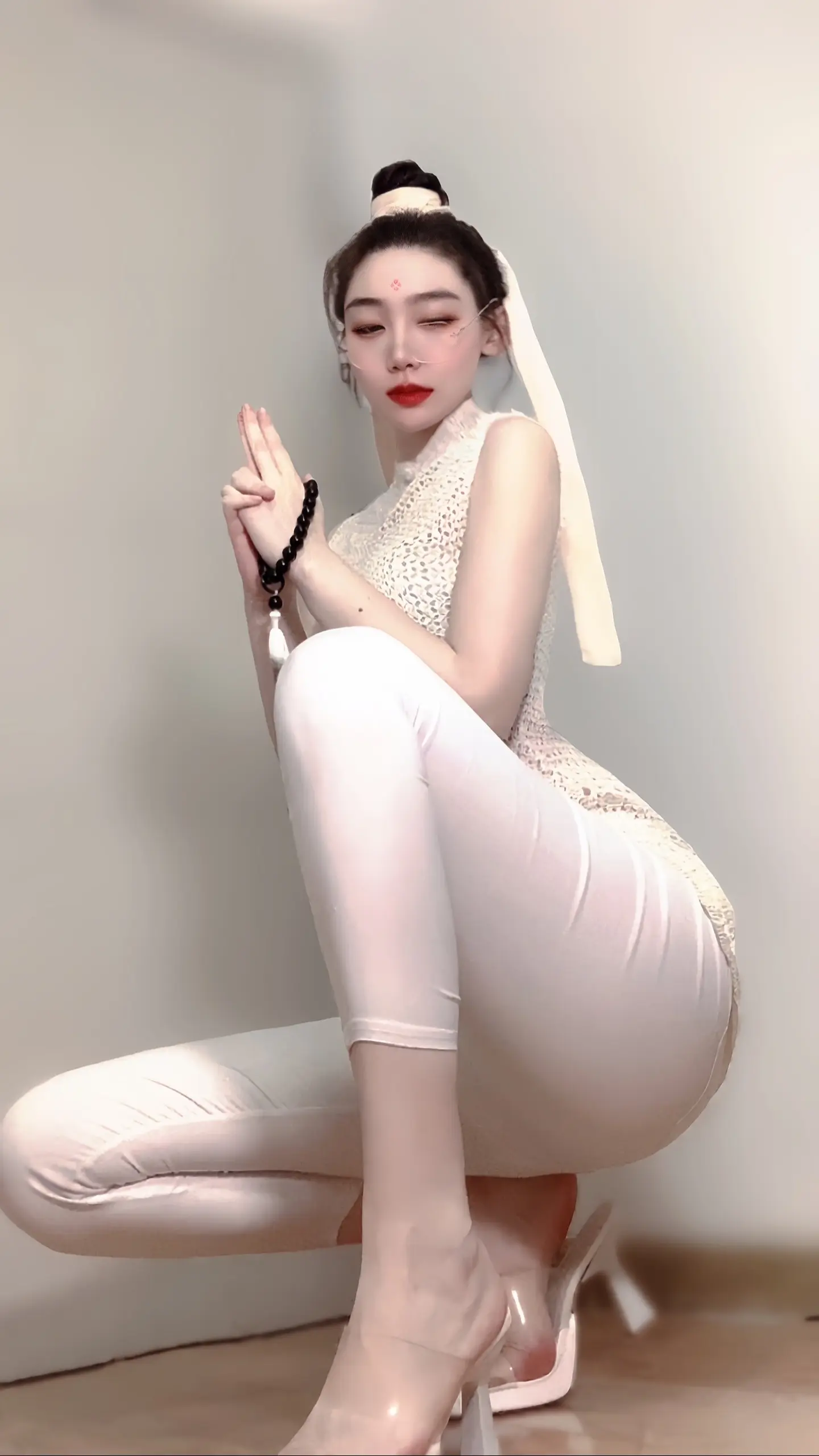 50岁依然保持好状态之。你怎么形容我也好  都是我的分身 你诋毁我 无...