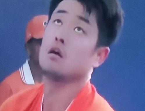 抢七定胜负！吴易昺2-0达席尔瓦晋级萨拉索塔站四强！
        北京时间4