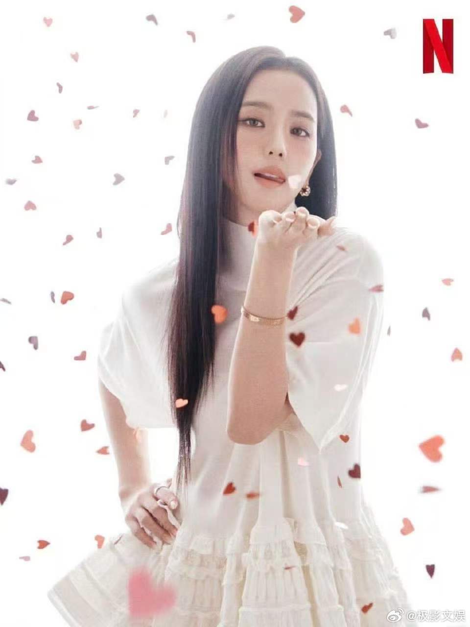 金智秀宣传照金智秀宣传片金智秀宣传片，不错不错，哇哇哇 