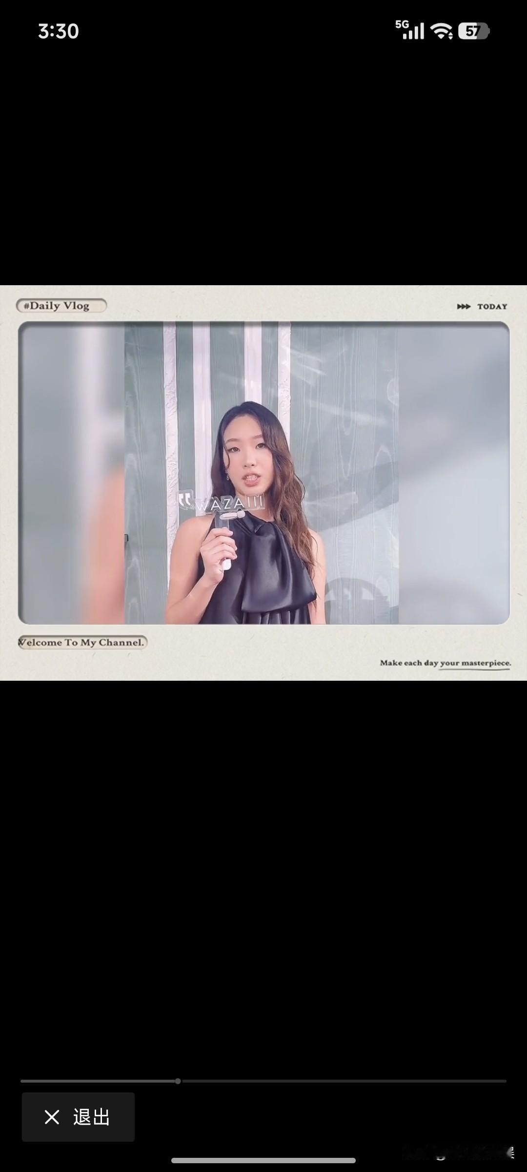 就知道小s最近又哭又闹的是为什么
因为三个女儿需要热度
需要维持她明星家庭的形象