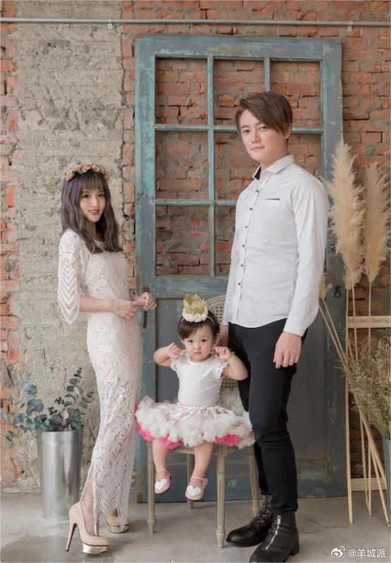 【飞儿乐团成员阿沁老婆道歉：会好好面对错误】13日晚间，F.I.R飞儿乐团成员阿