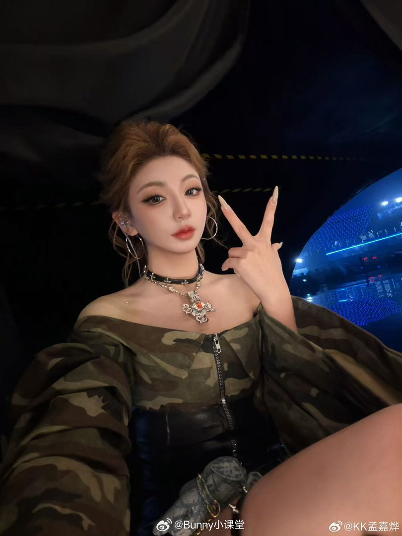 说唱女DJ上恋综没人选心动双重奏 在芒果恋综看到熟人了，这不是中国新说唱的女DJ