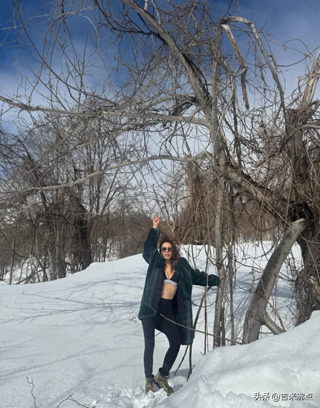 雪地里裹着大衣笑，泳池边被说“不守妇道”，她到底在过谁的人生？
梁靖琪最近那张在