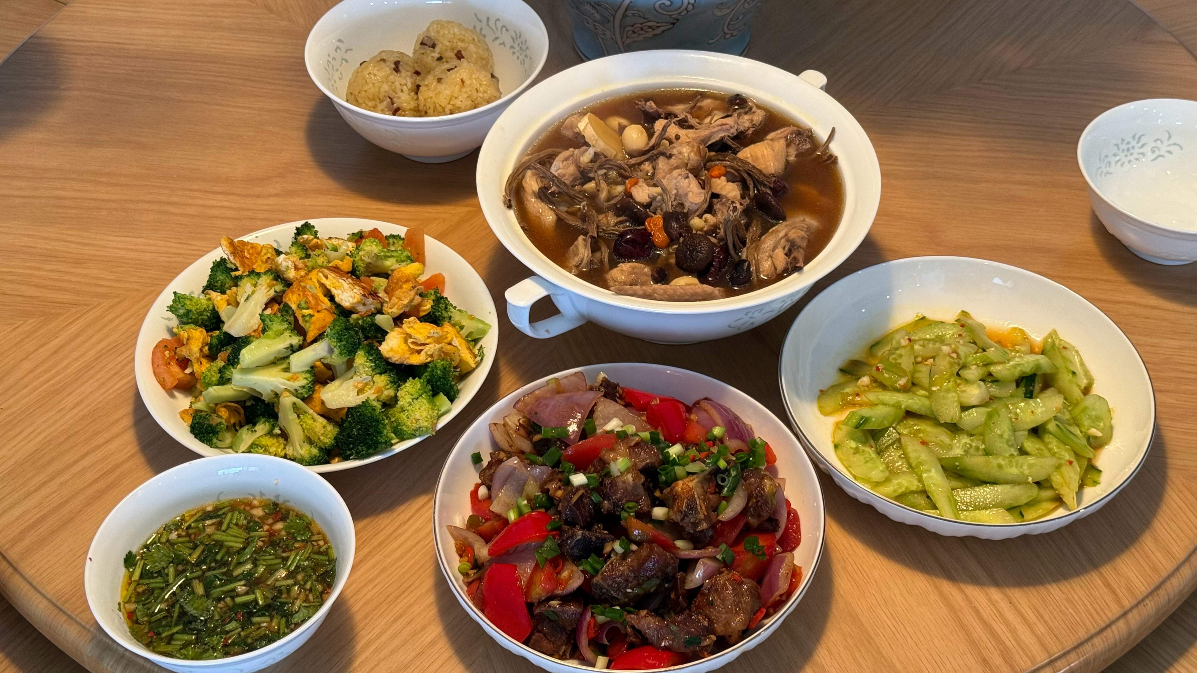 最近吃健康点为过年的暴饮暴食做铺垫