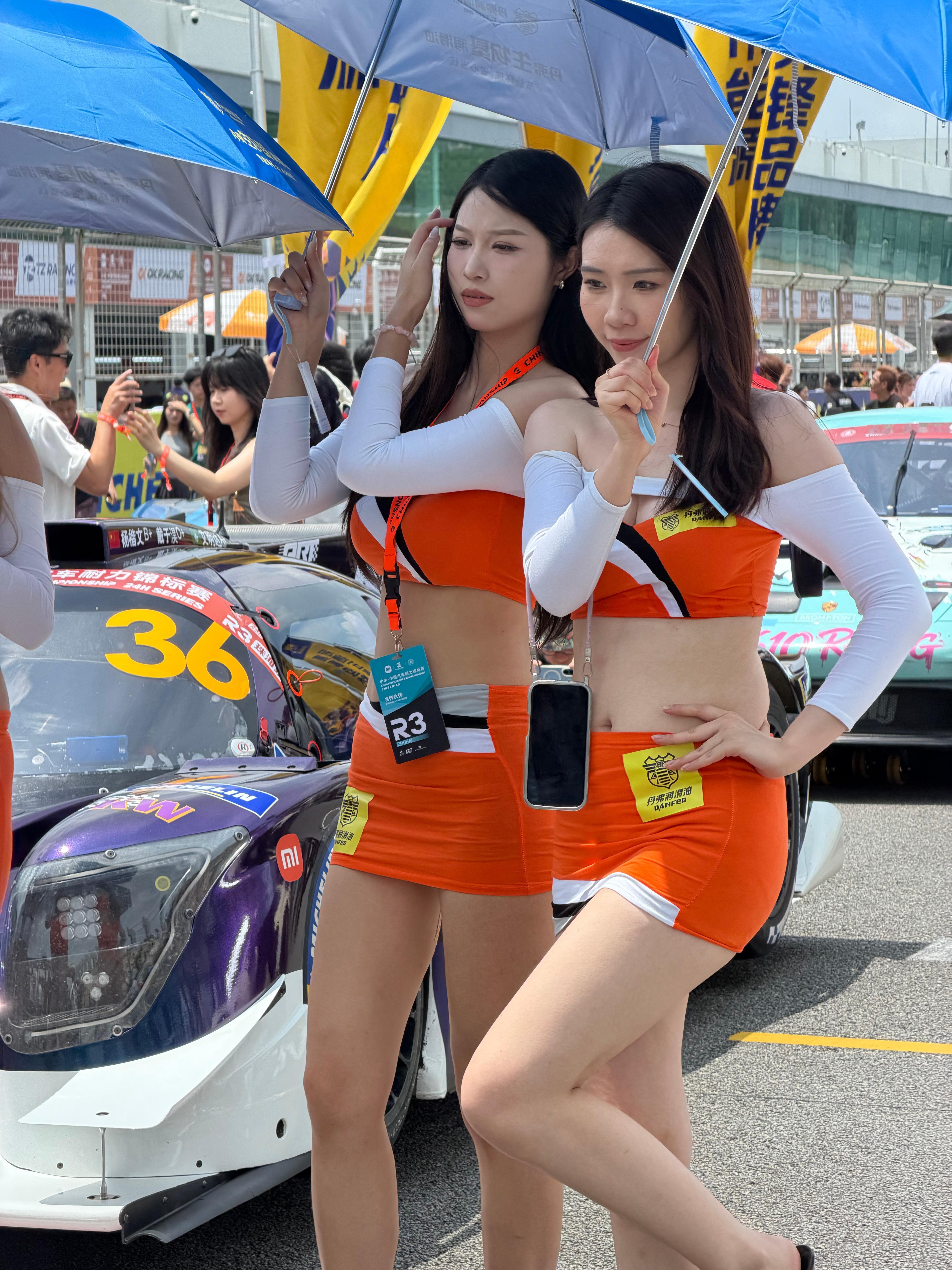 一个粉丝大哥，看到我来珠海赛车场，私信我拍点他喜欢看的满足他这次，下次不可以这样