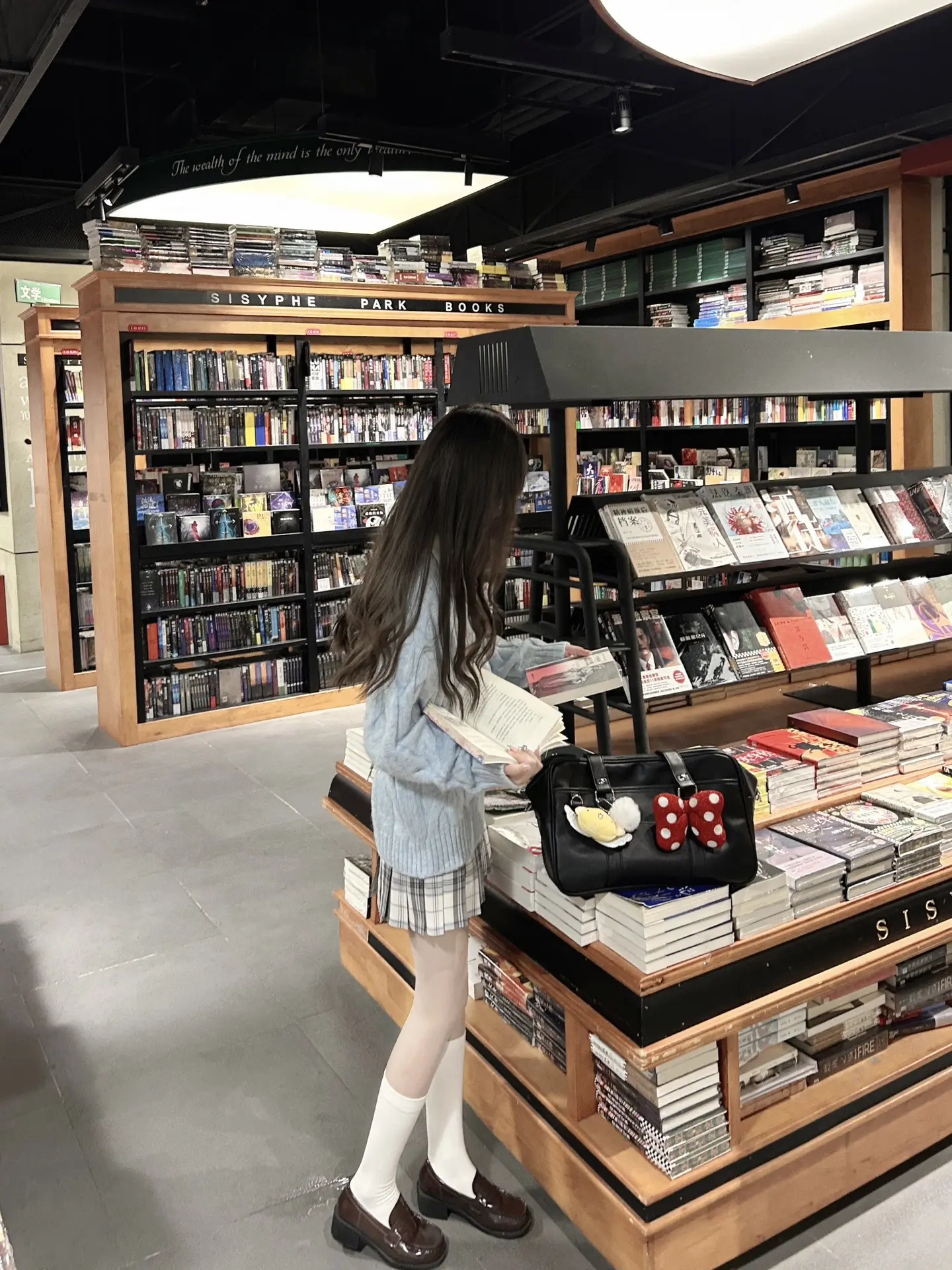 我发誓我一定要打造一个很高很厚的堡垒不再让任何人伤害我