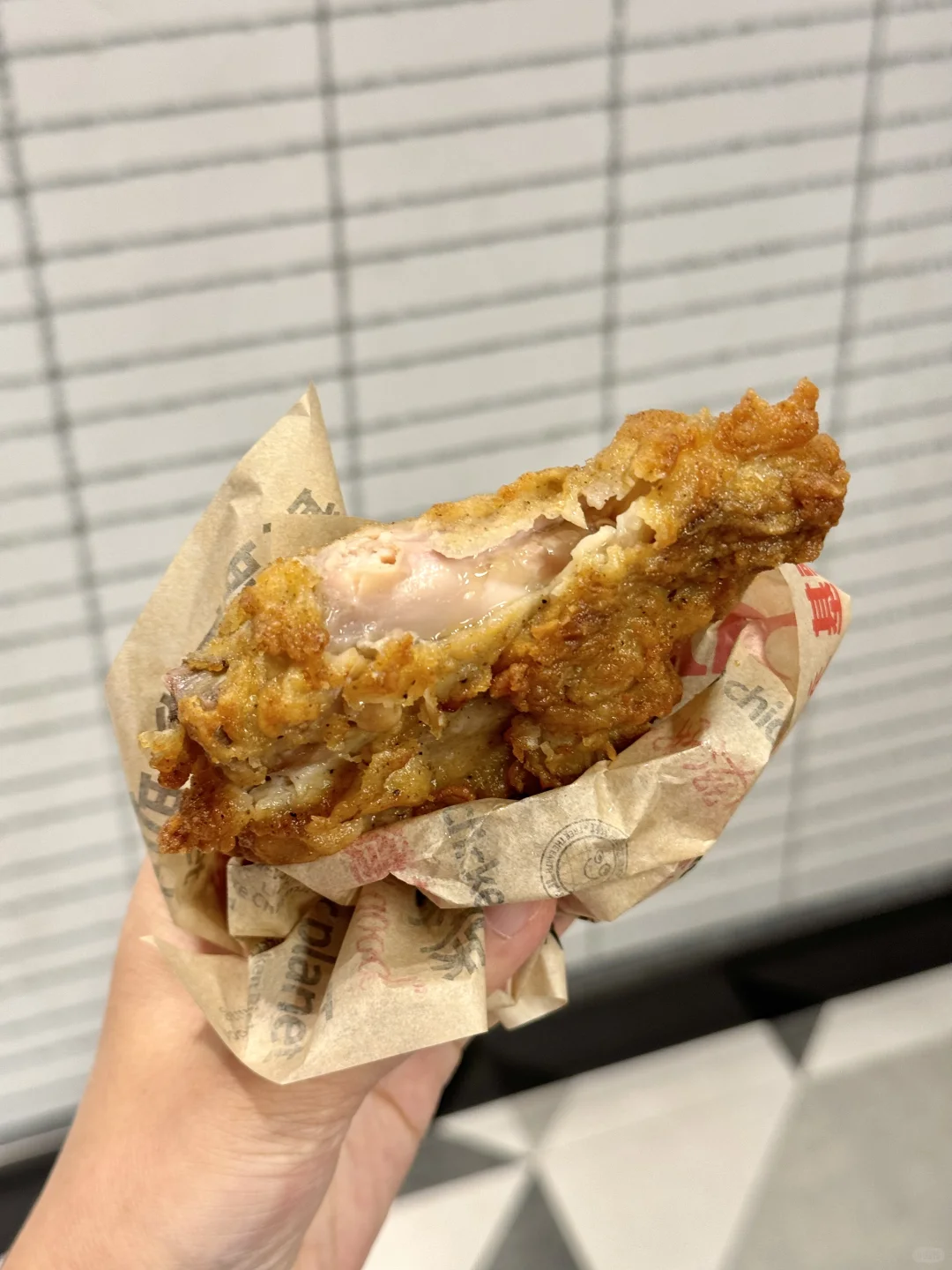 坏了，减肥误食了一块吮指原味鸡！！！