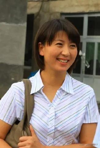 看完闫学晶的道歉信，我只想说，整篇可能就最后闫学晶那三个字是真的。理由很简单，如