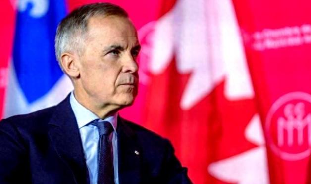 大家印象里加拿大一直是美国最铁的北美盟友，防务装备几乎全靠美国供给，每花1加元军