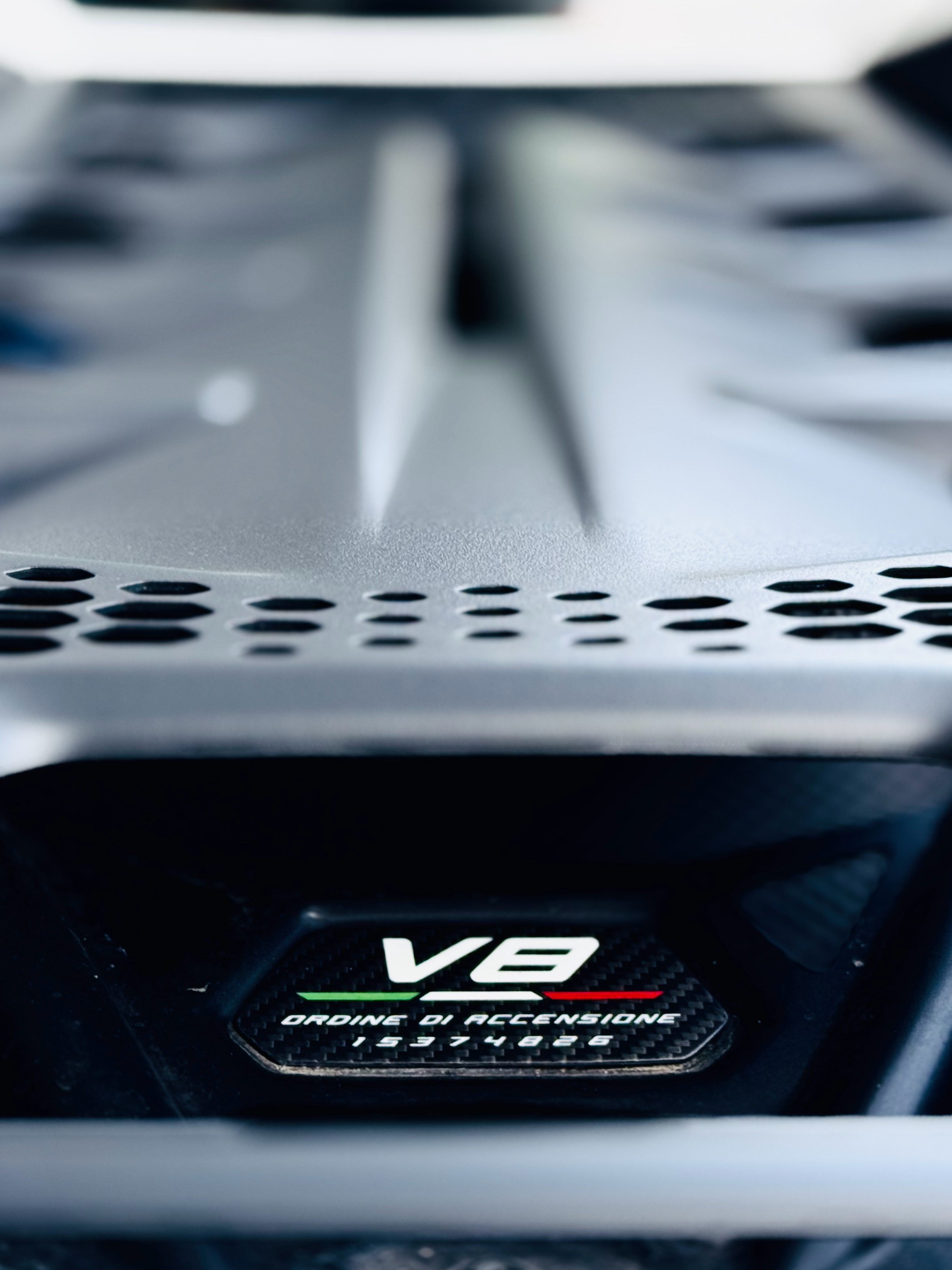 Lamborghini Temerario传承Huracán造型曲线 加持电气化