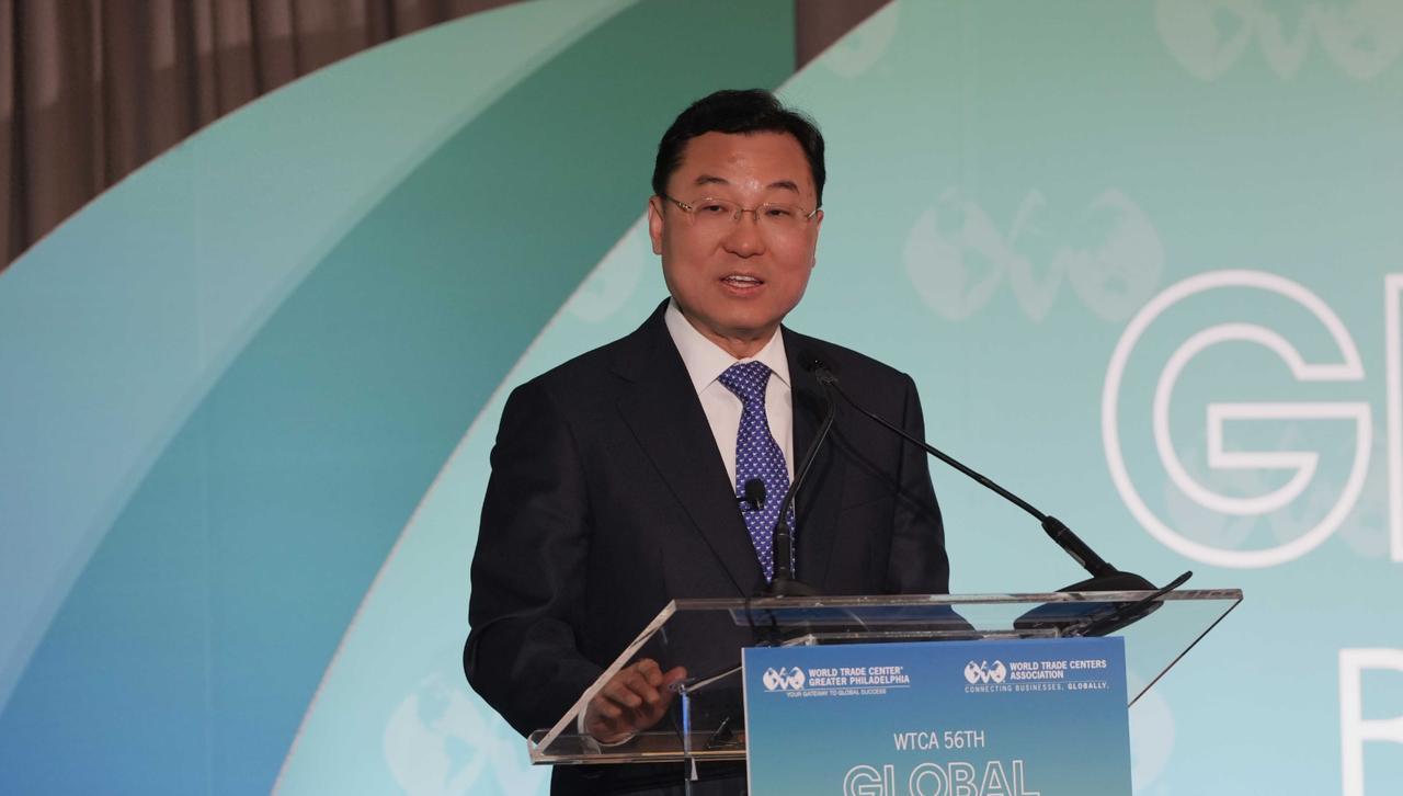 大蒜也能成为“国家安全威胁”？

近日，中国驻美大使谢锋在第56届世界贸易中心协