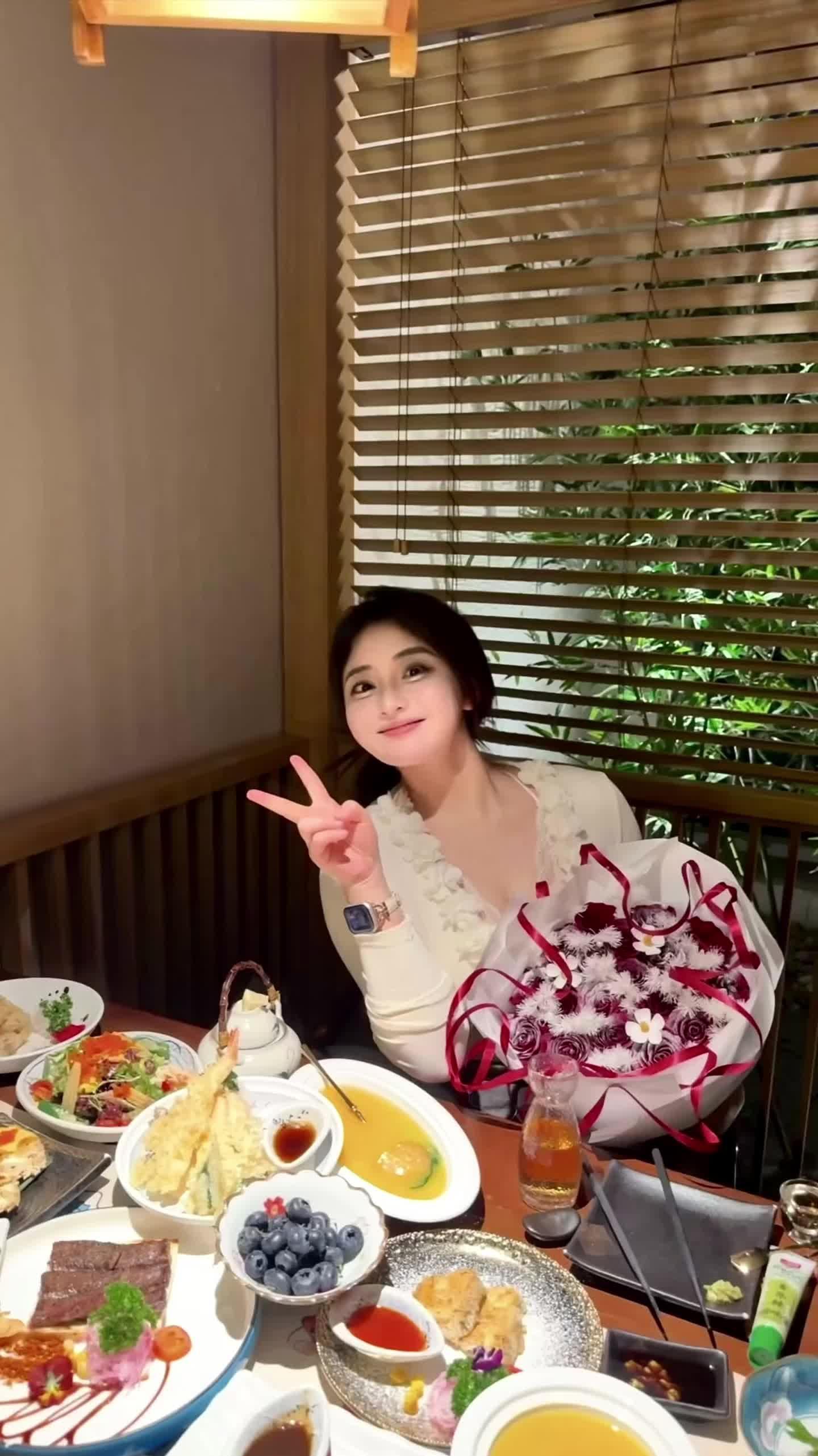 我说 幸福易如反掌