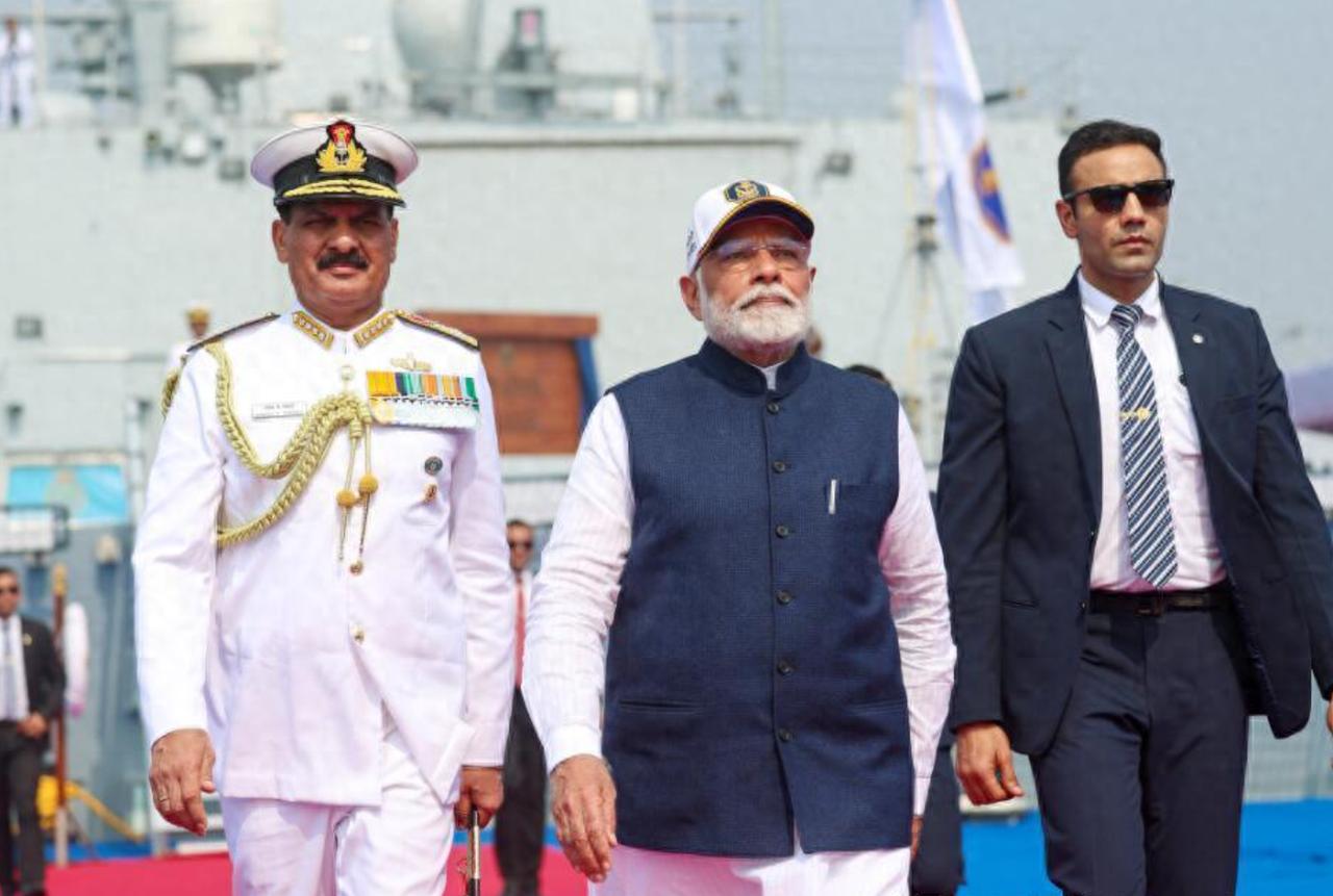 不要小看印度，印度正在全力关注着美伊战争。

这是印度自己说的。

印度海军参谋