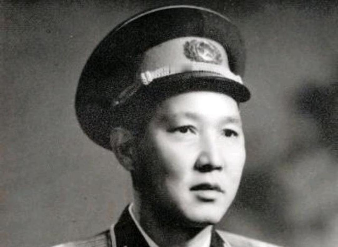 傅崇碧将军是入朝作战的20多个军长里，最年轻的，当时只有34岁。他是我军里面的儒