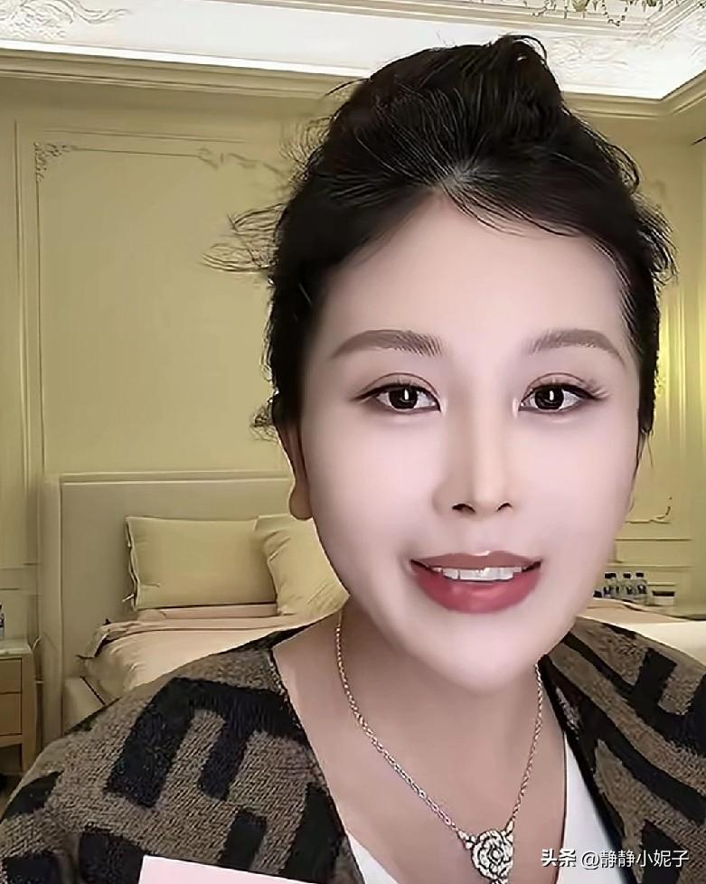 宋玉希四胎快生了，她透露老公已经结扎了，不管男女孩，都是最后一胎了。

结婚六年