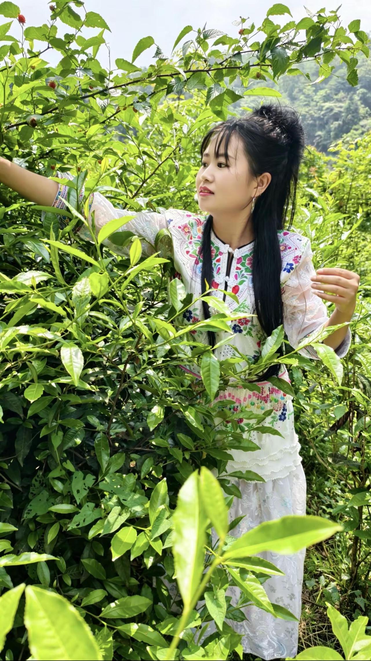 人不能太清醒、否则看什么都觉得差点意思