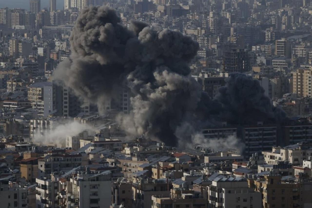 战火已经铺开
黎巴嫩公共卫生部紧急行动中心当地时间10日宣布，截至当天17时，以