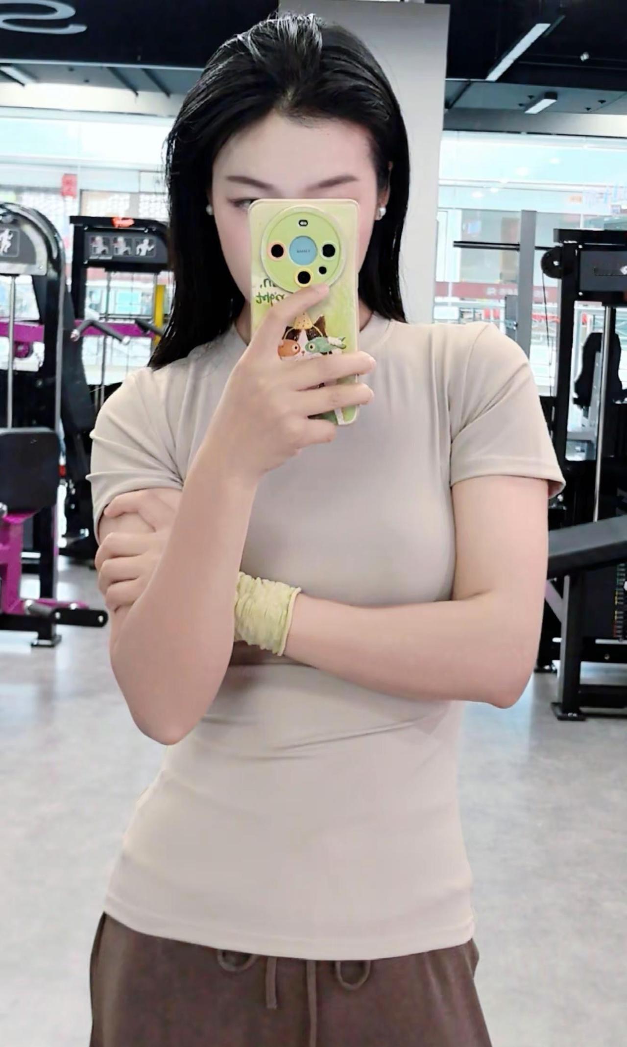 就再听一遍 缺氧。随拍 独处 女孩子是最可爱的生物 运动女孩