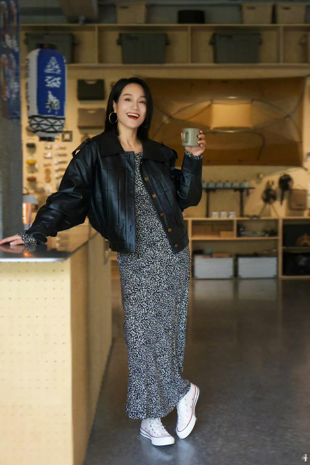 朱丹吃了40多年鸡蛋才发现过敏  哈哈哈哈一生倔犟的中国人，但姐还是要注意身体呀