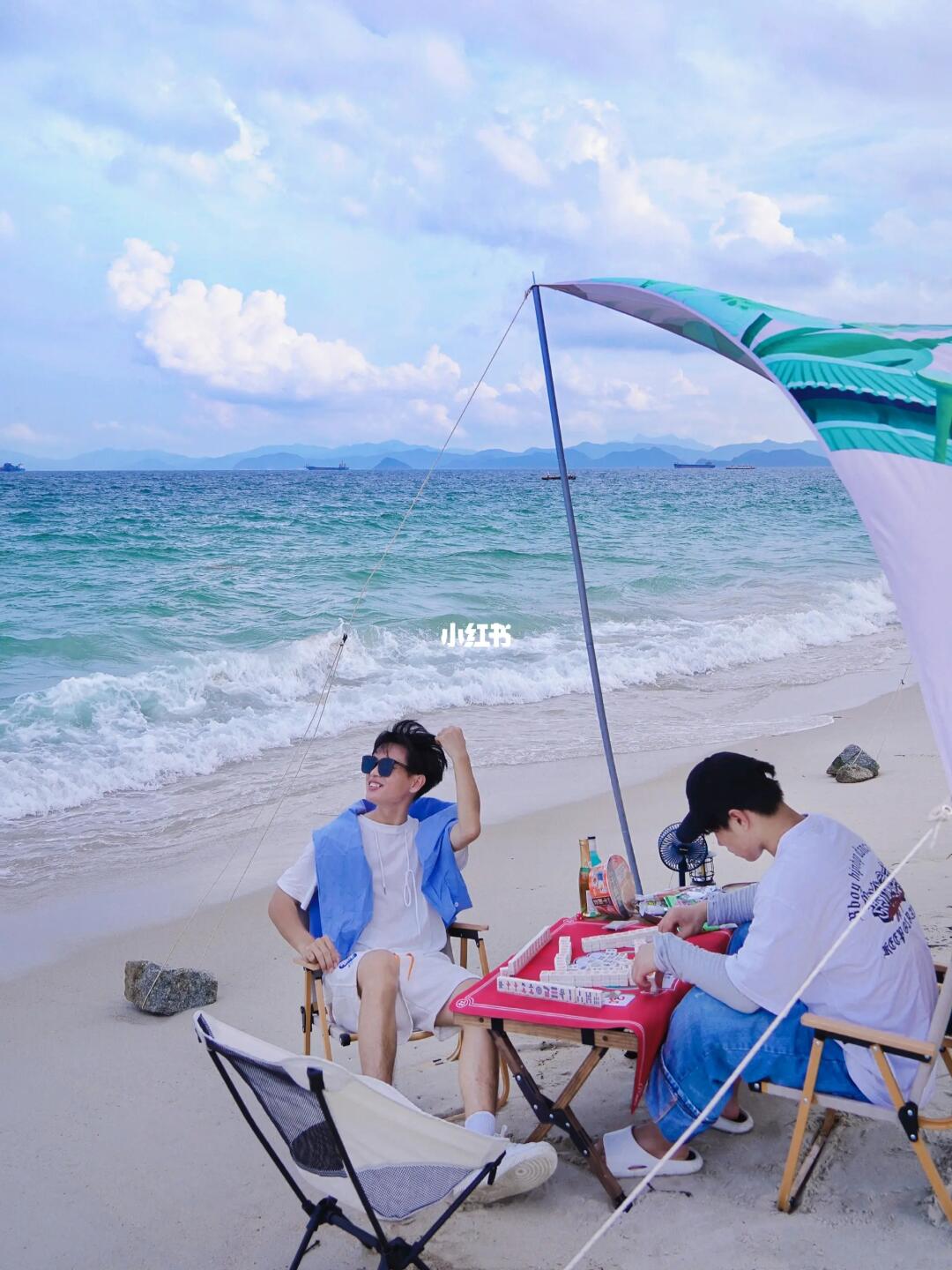 比起桔钓沙，我更喜欢深圳这个无人的玻璃海